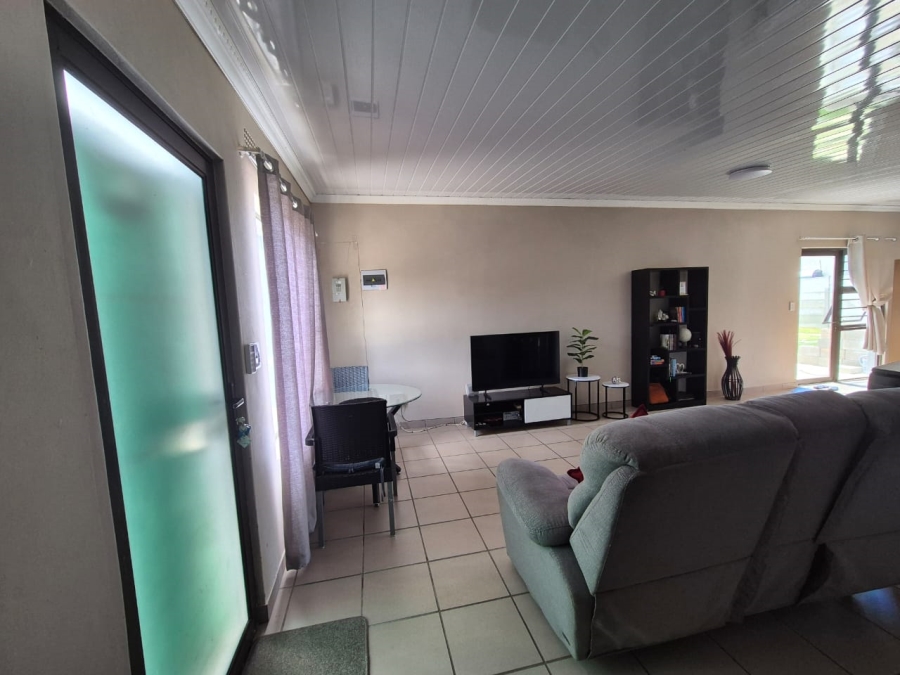 To Let 1 Bedroom Property for Rent in Windsor Park Western Cape